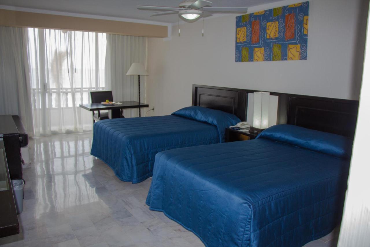 Hotel Aguamarina Mazatlan Exterior photo